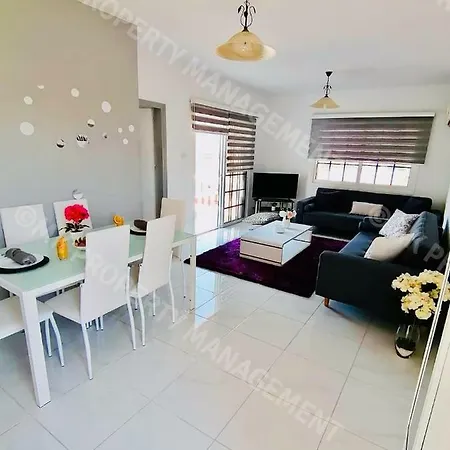 Lysia Sea-view * Larnaca